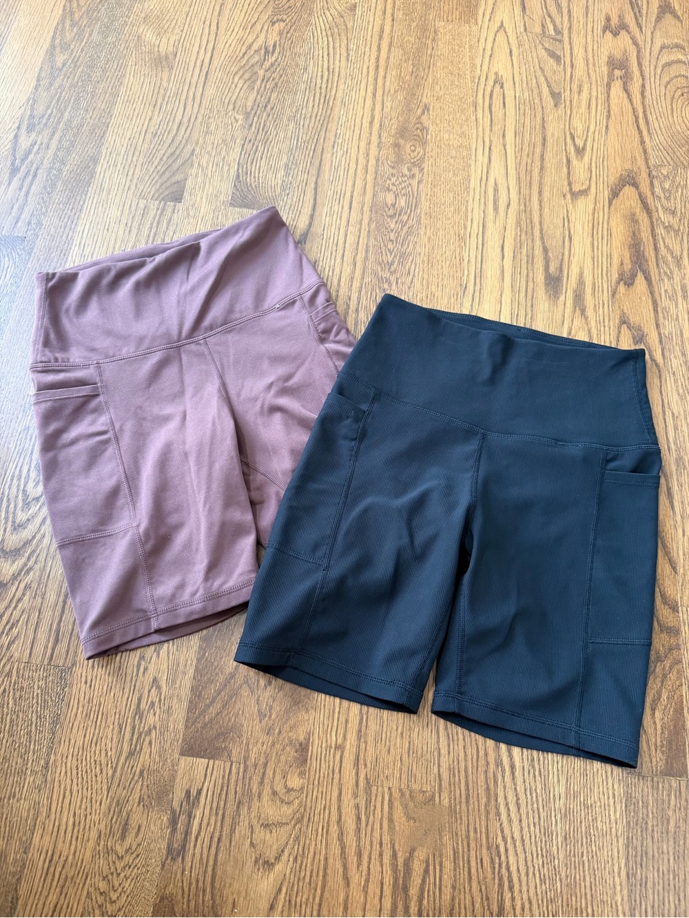 Danskin Insect Shield High-Waist Pocket Shorts - Black and Mauve, size S